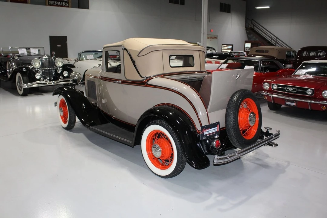 1932 Ford Model 18 & 40 - Image 19 of 31