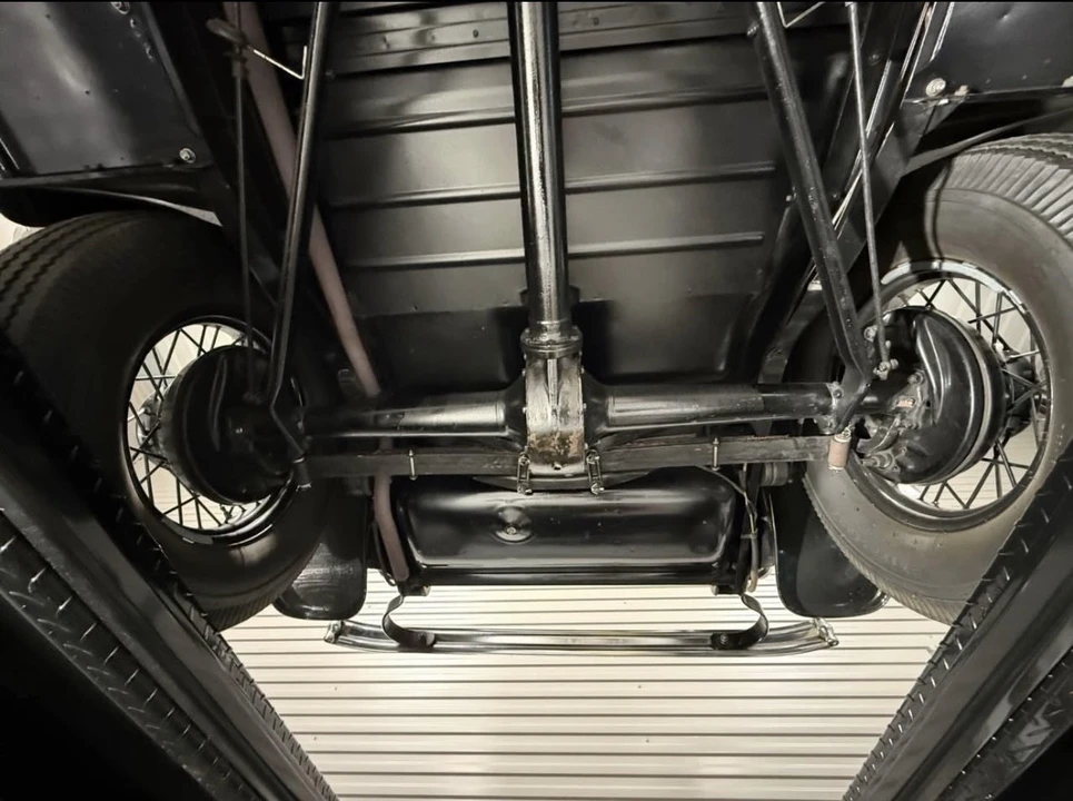 1932 Ford Model 18 & 40 - Image 16 of 26