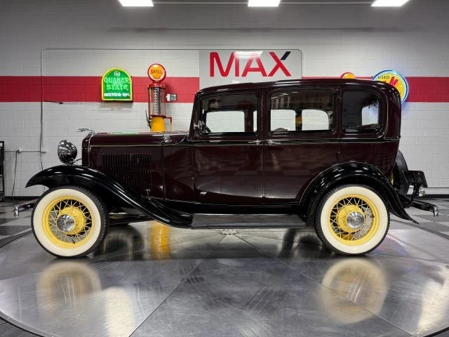 1932 Ford Model 18 & 40 - Image 8 of 12