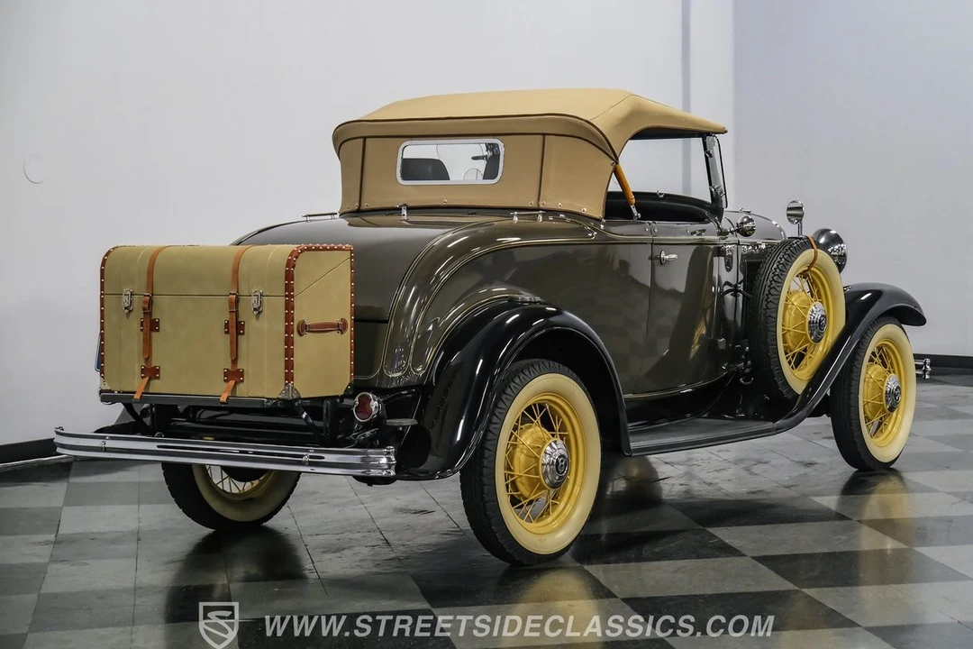 1932 Ford Model 18 & 40 - Image 11 of 12