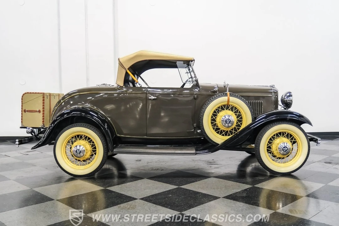 1932 Ford Model 18 & 40 - Image 14 of 21