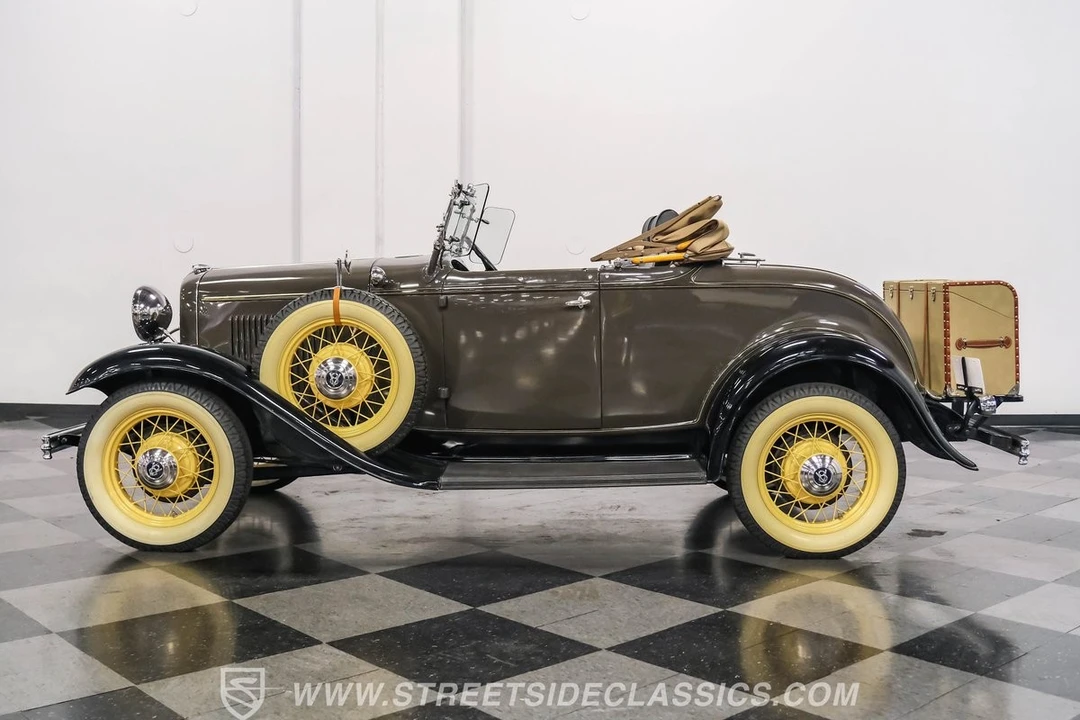 1932 Ford Model 18 & 40 - Image 6 of 12