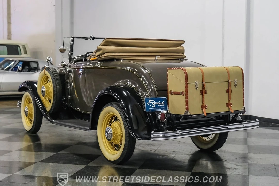 1932 Ford Model 18 & 40 - Image 11 of 12