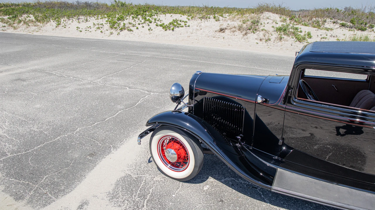 1932 Ford Model 18 & 40 - Image 17 of 31