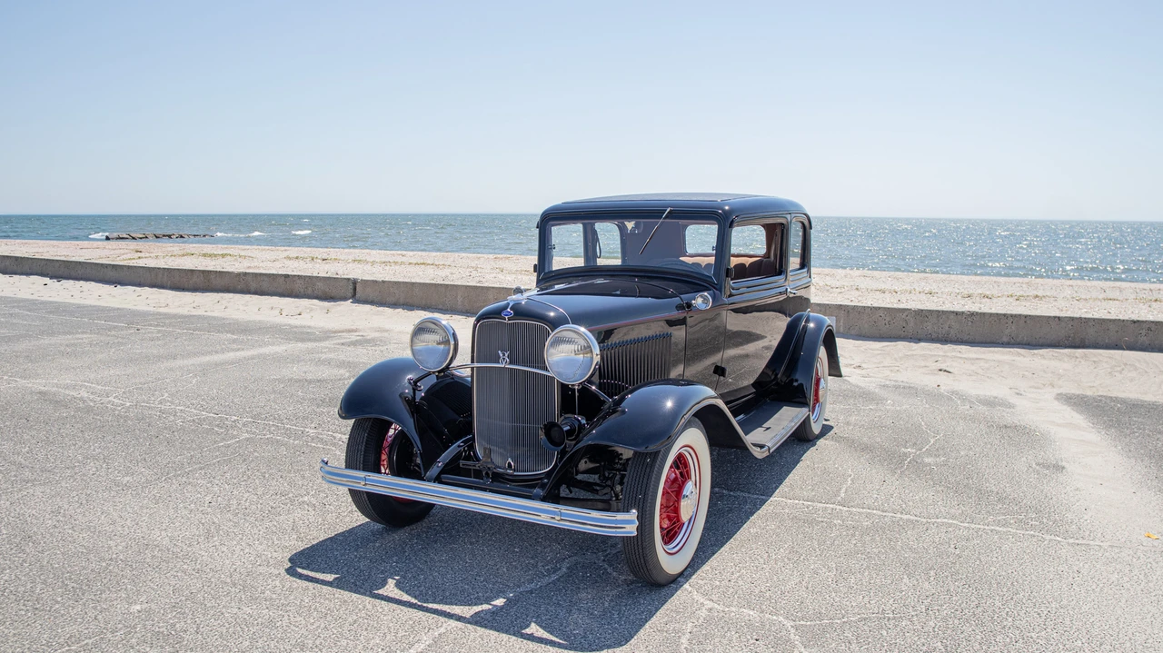 1932 Ford Model 18 & 40 - Image 2 of 31
