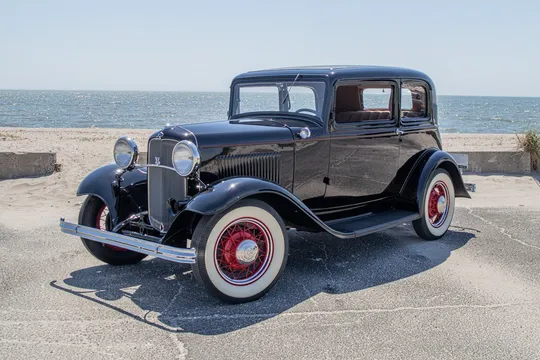 1932 Ford Model 18 Victoria