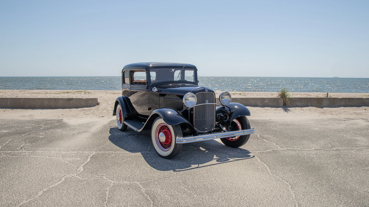 1932 Ford Model 18 & 40 - Image 9 of 31