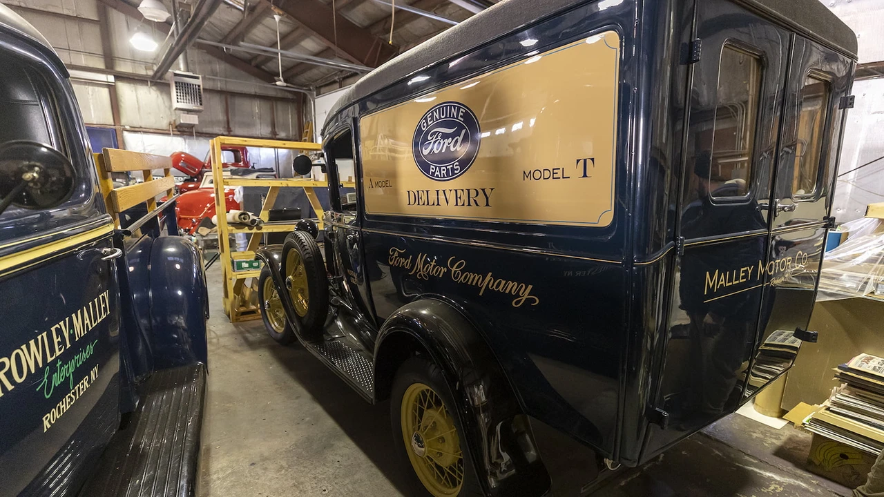 1932 Ford Model A - Image 2 of 21