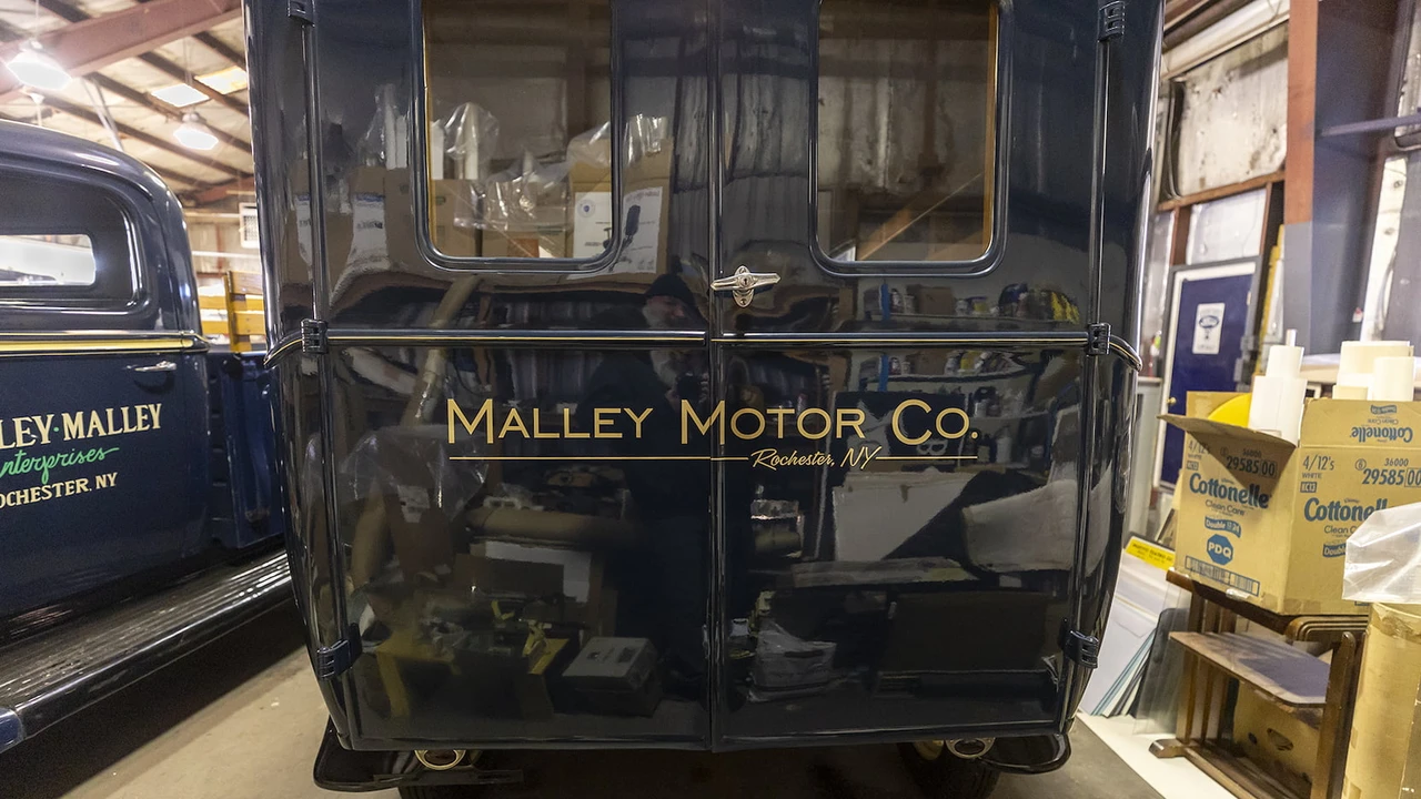 1932 Ford Model A - Image 3 of 21