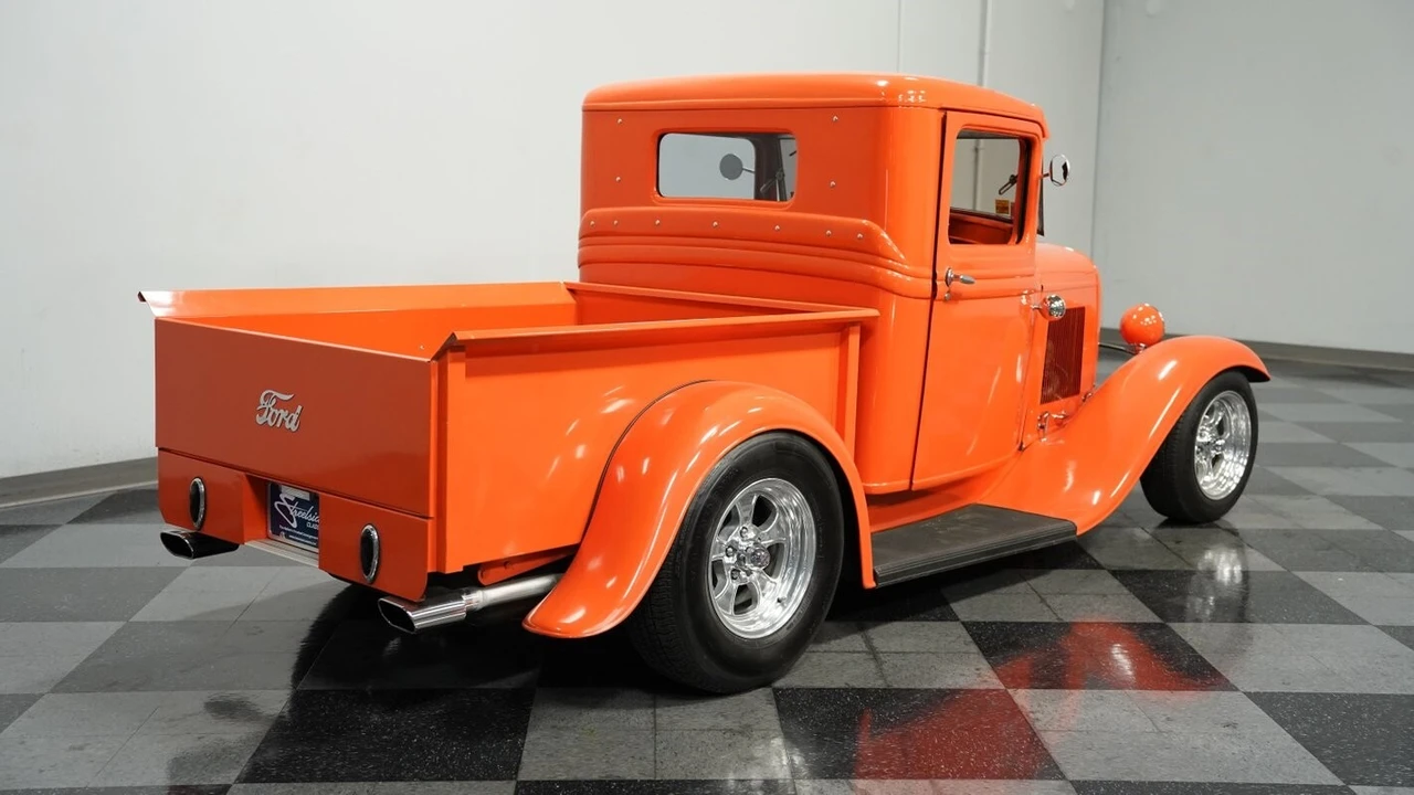 1932 Ford Model A Pickup & Model AA - Image 12 of 12