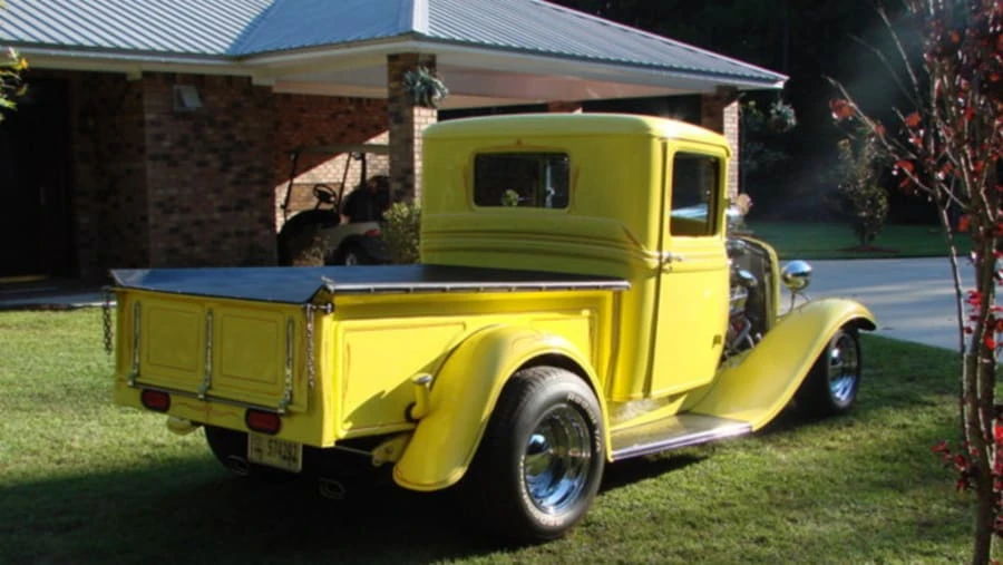 1932 Ford Model A Pickup & Model AA - Image 3 of 8