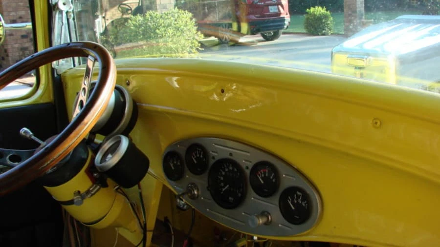 1932 Ford Model A Pickup & Model AA - Image 5 of 8