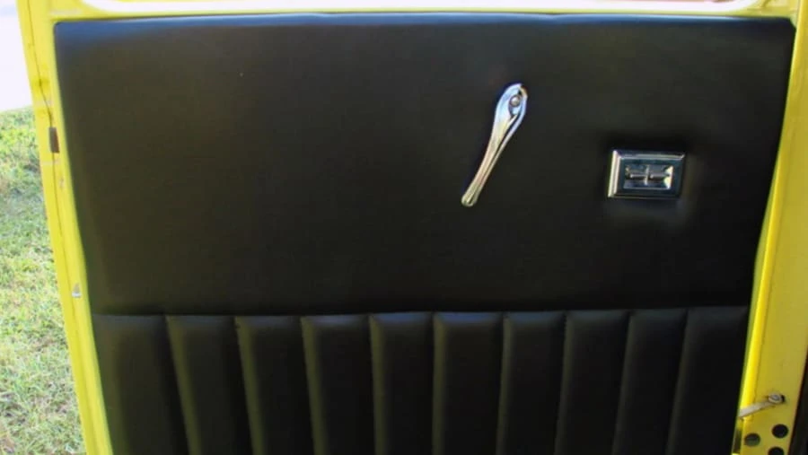 1932 Ford Model A Pickup & Model AA - Image 6 of 8