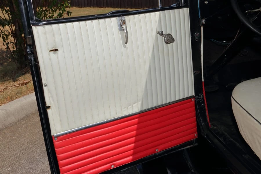 1932 Ford Model A Pickup & Model AA - Image 21 of 26