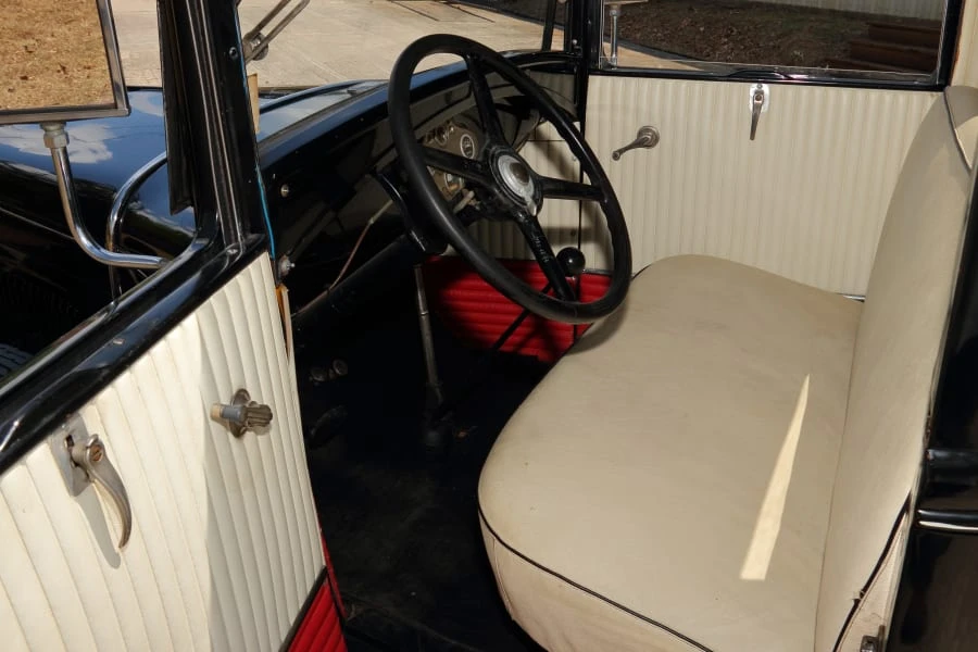 1932 Ford Model A Pickup & Model AA - Image 16 of 26