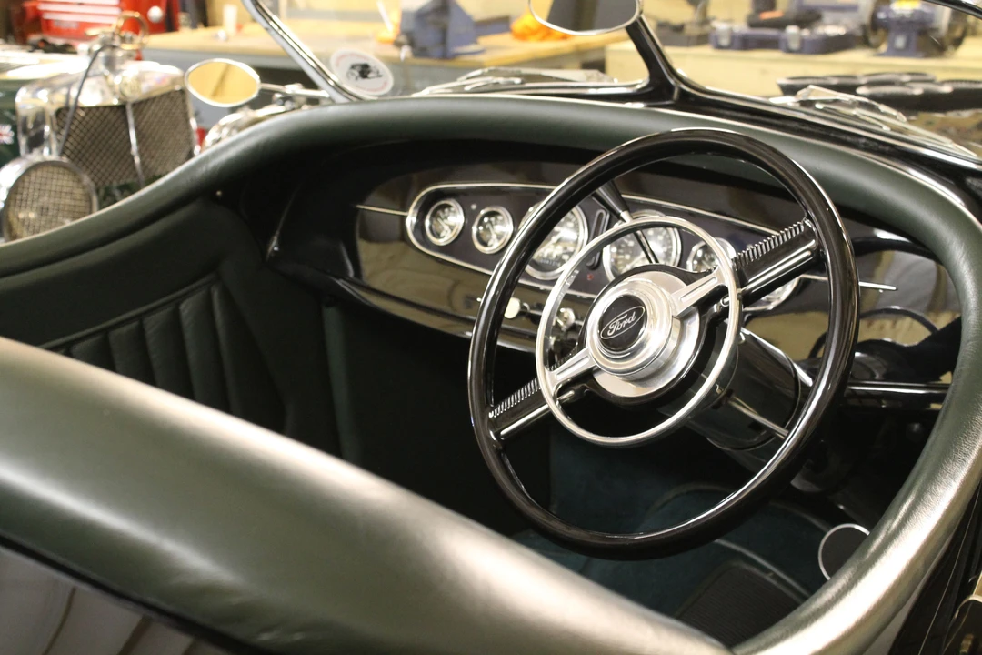 1932 Ford Model 18 & 40 - Image 2 of 6
