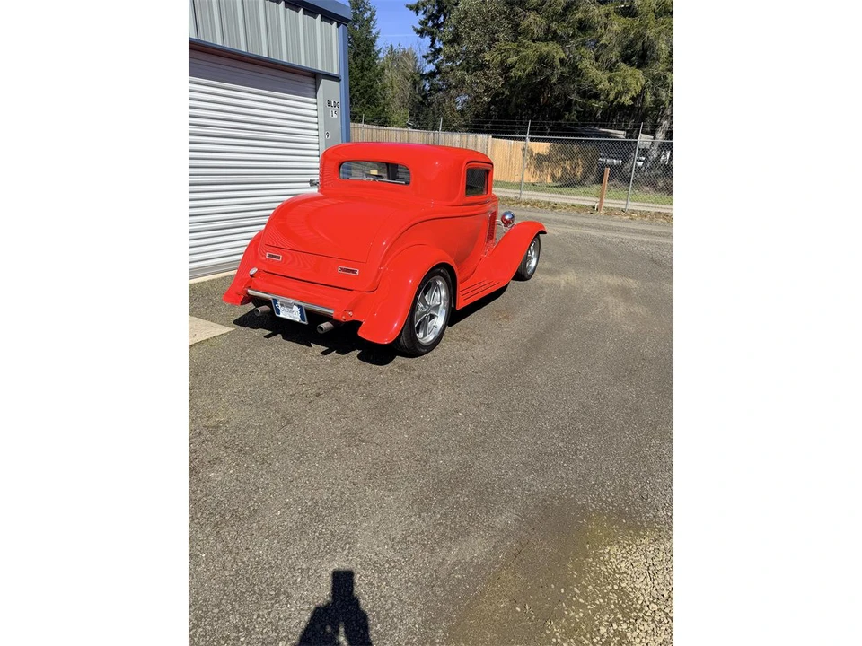 1932 Ford Model B - Image 2 of 6