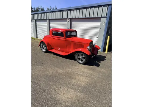 1932 Ford Model B Three Window Coupe