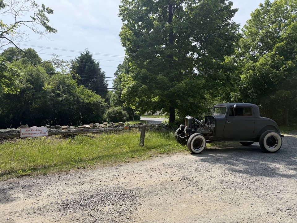 1932 Ford Model B - Image 2 of 9