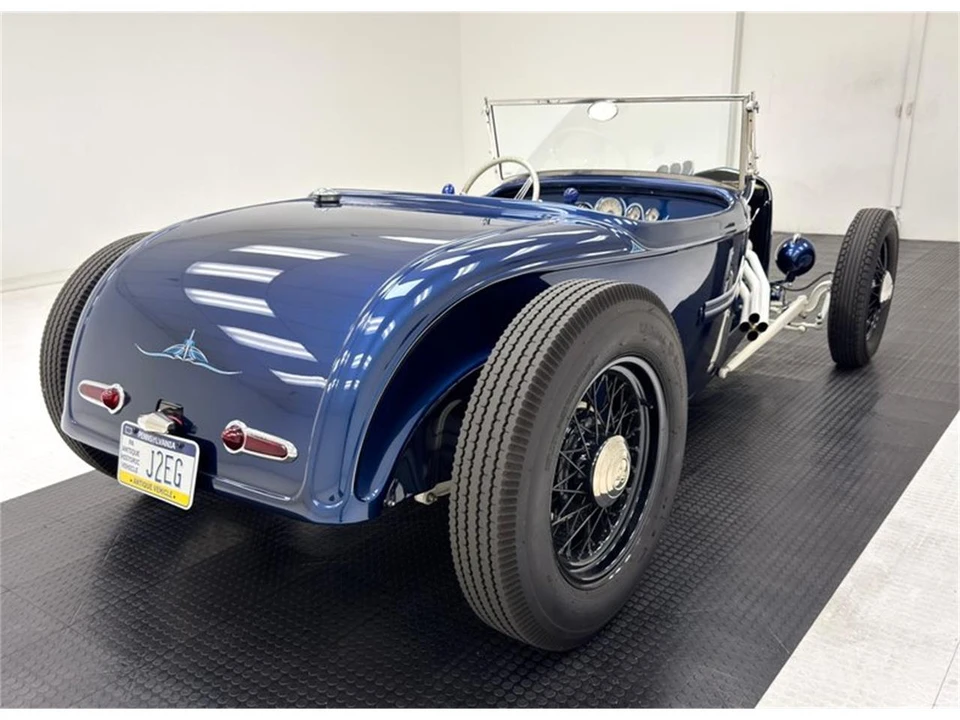 1932 Ford Model B - Image 5 of 31