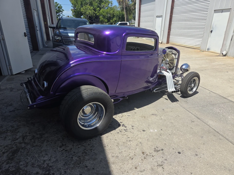1932 Ford Model B - Image 2 of 18