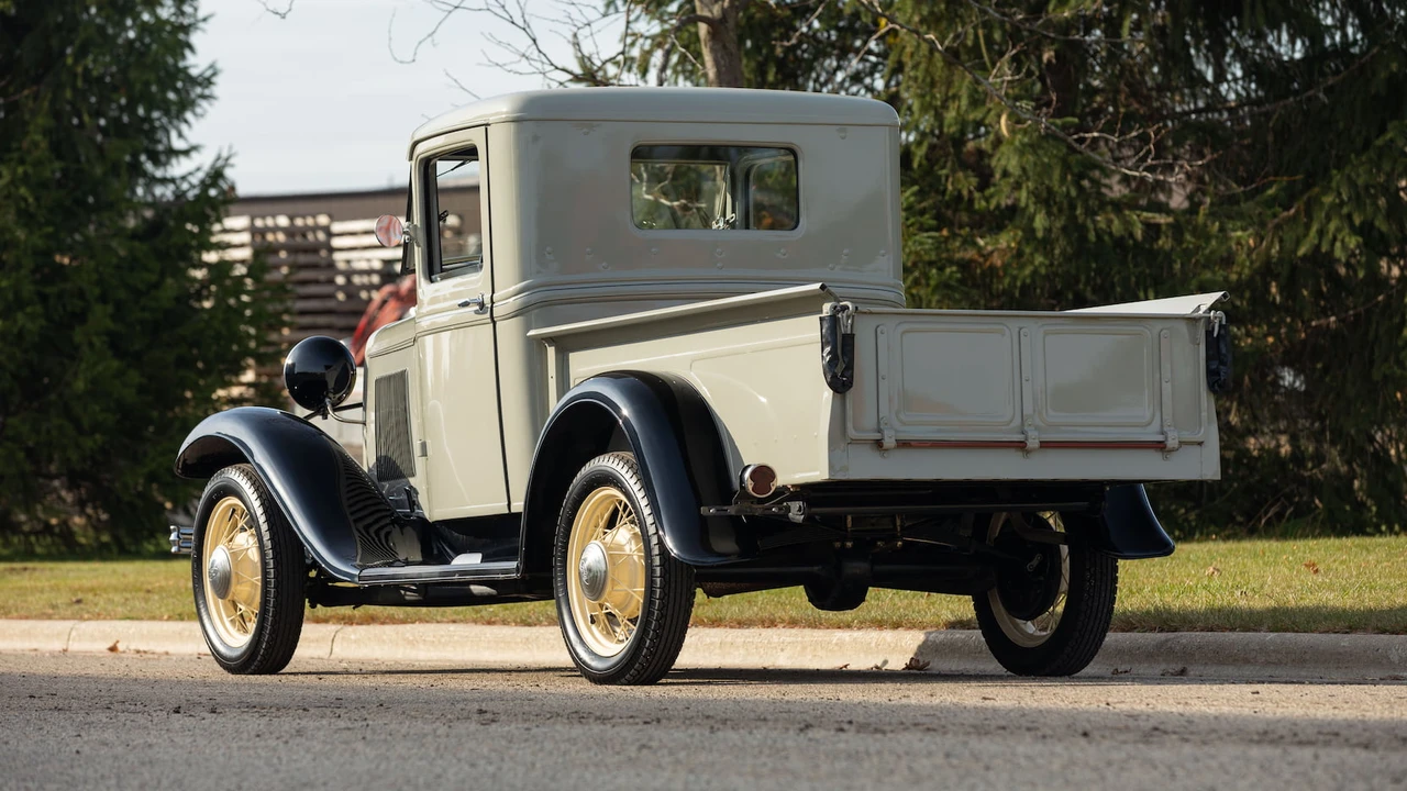 1932 Ford Model B - Image 13 of 18