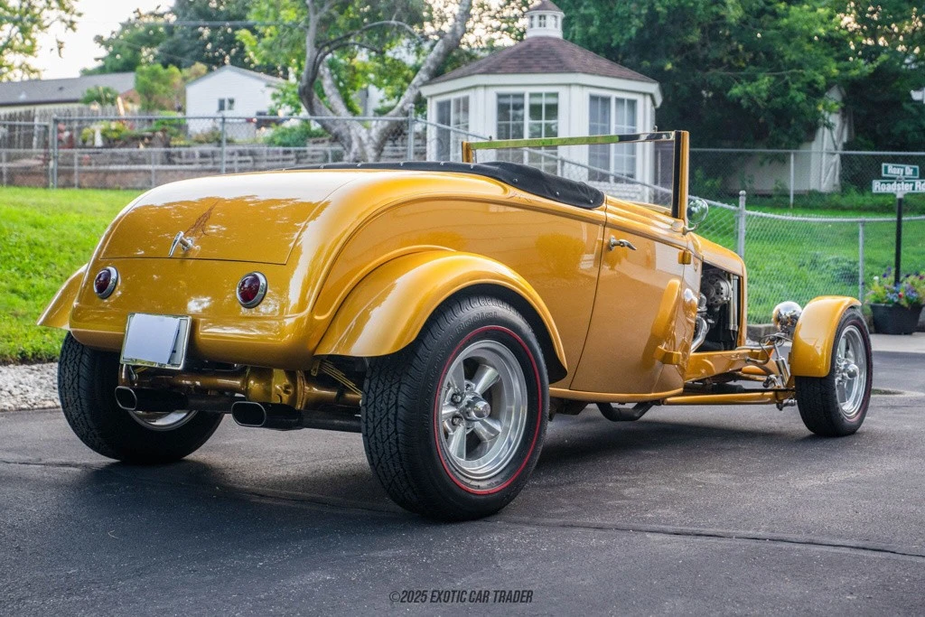 1932 Ford Model B - Image 8 of 12