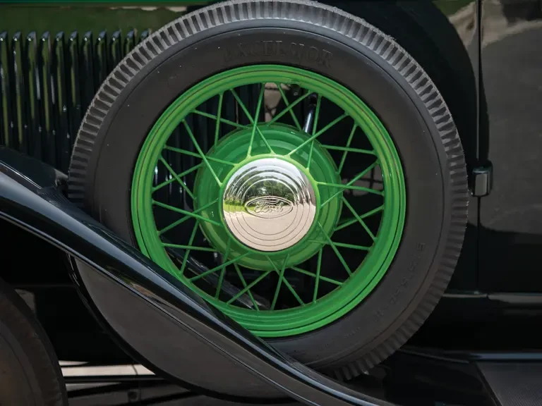 1932 Ford Model B - Image 10 of 16