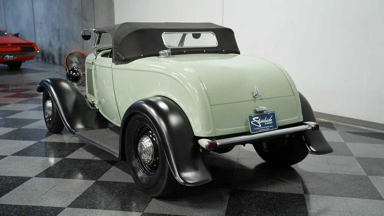 1932 Ford Model B - Image 8 of 12