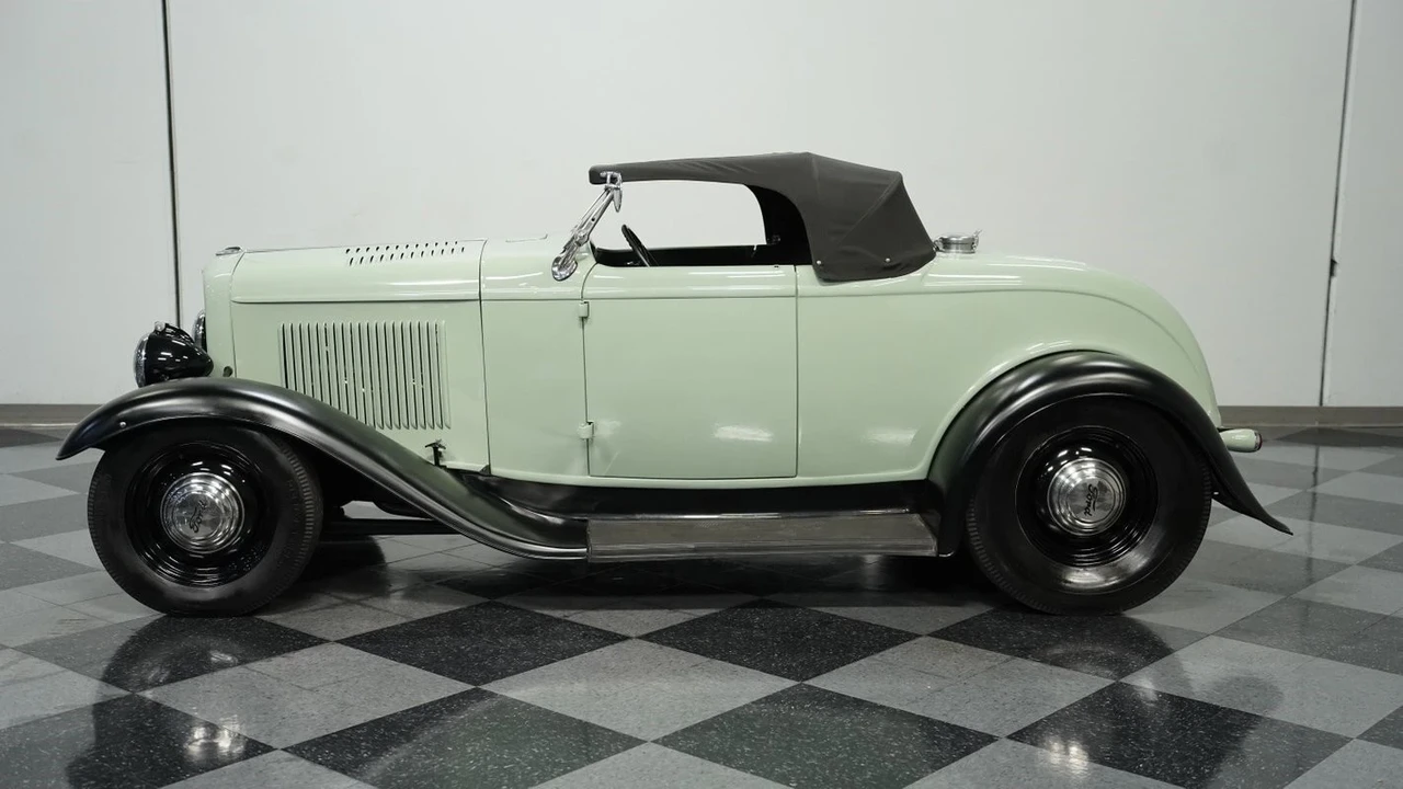 1932 Ford Model B - Image 3 of 12