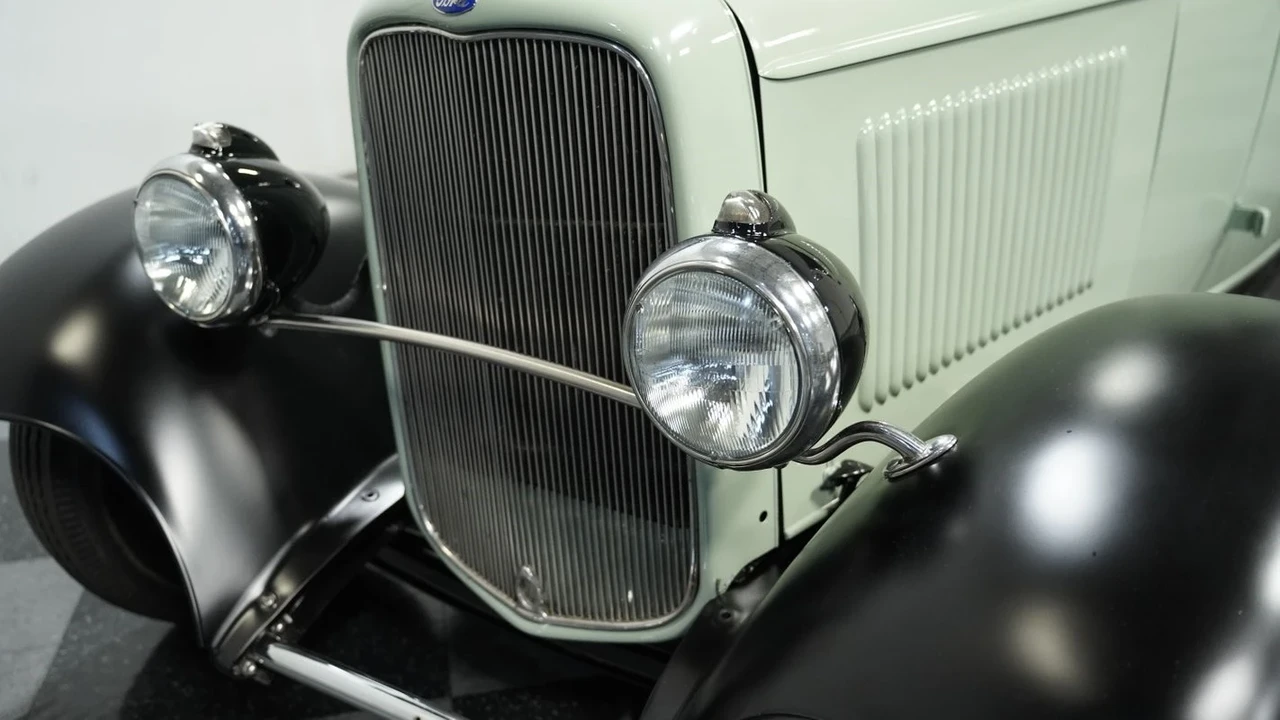 1932 Ford Model B - Image 18 of 21