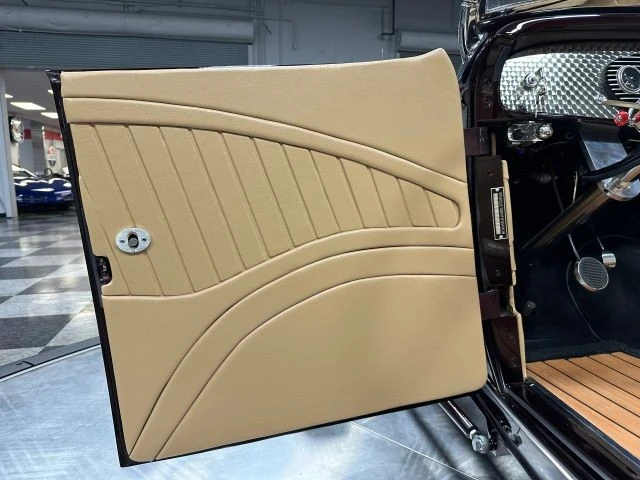 1932 Ford Model B - Image 9 of 12