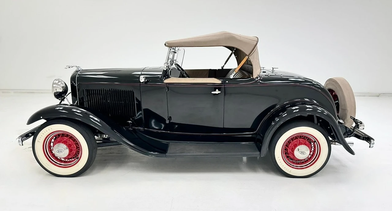1932 Ford Model B - Image 2 of 12