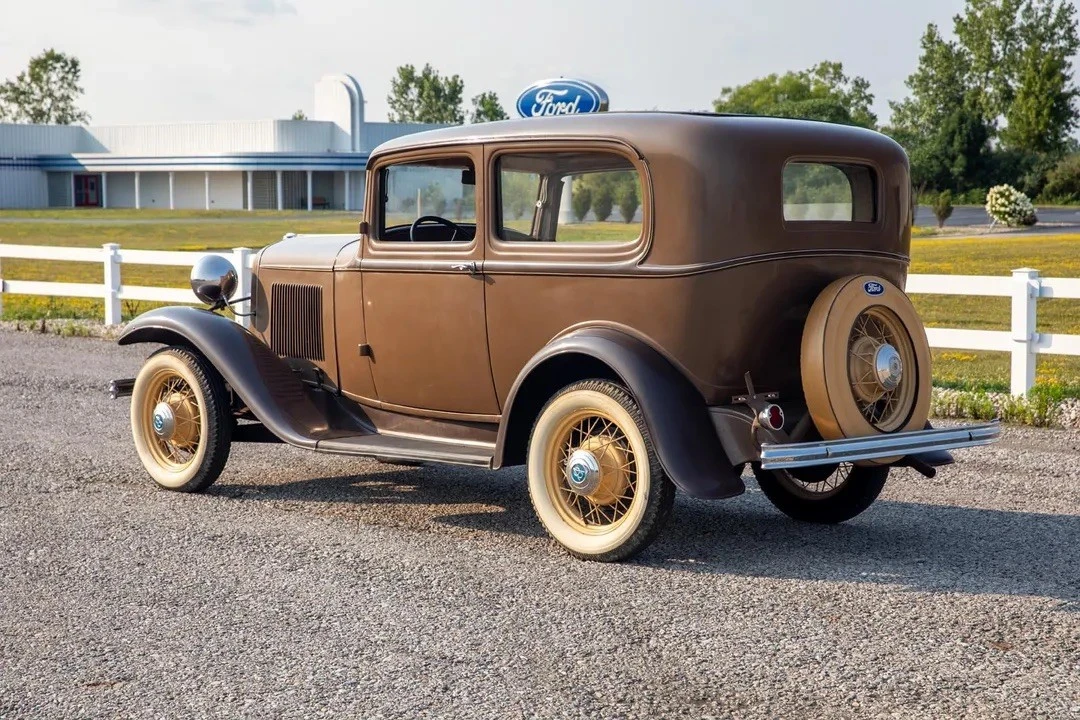 1932 Ford Model 18 & 40 - Image 3 of 28