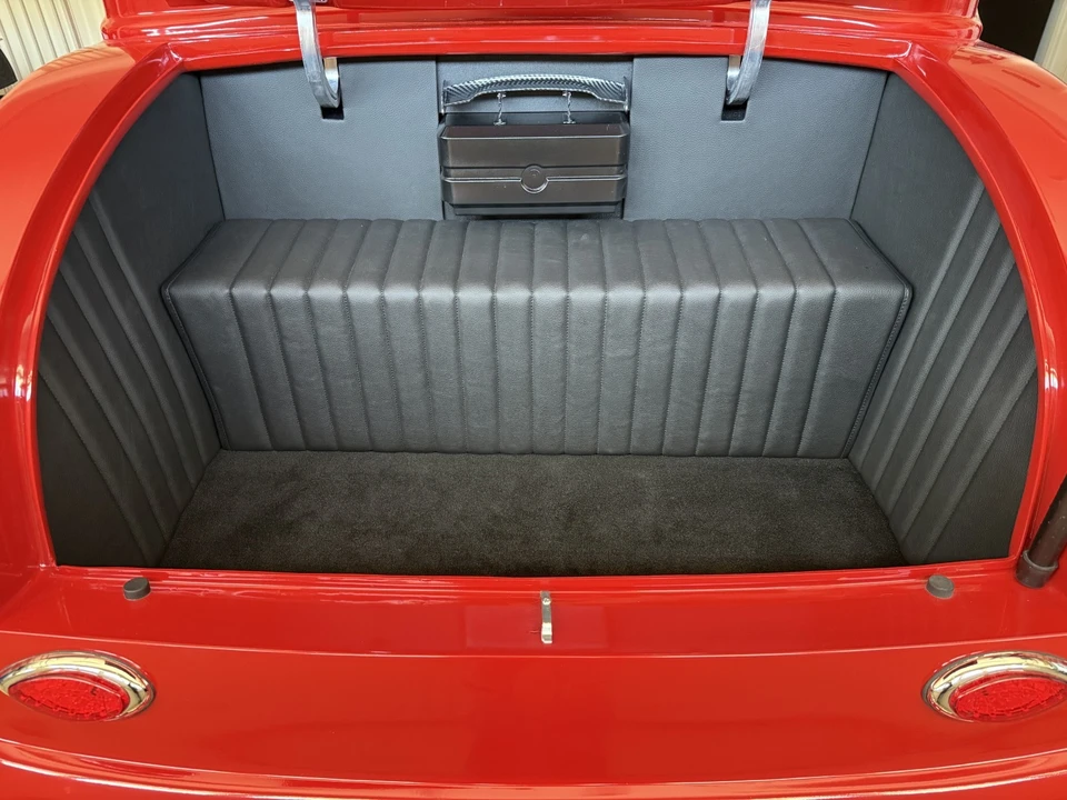 1932 Ford Model 18 & 40 - Image 17 of 20