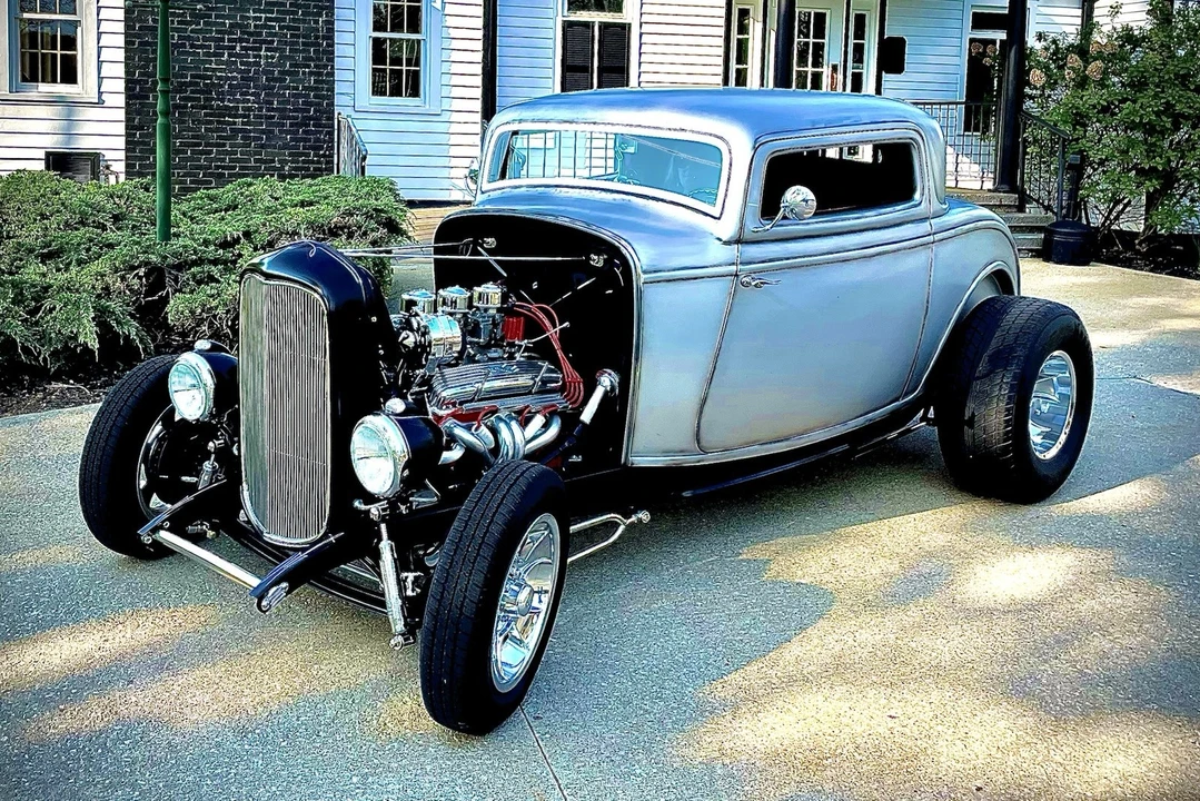 1932 Ford Model 18 & 40 - Image 2 of 21
