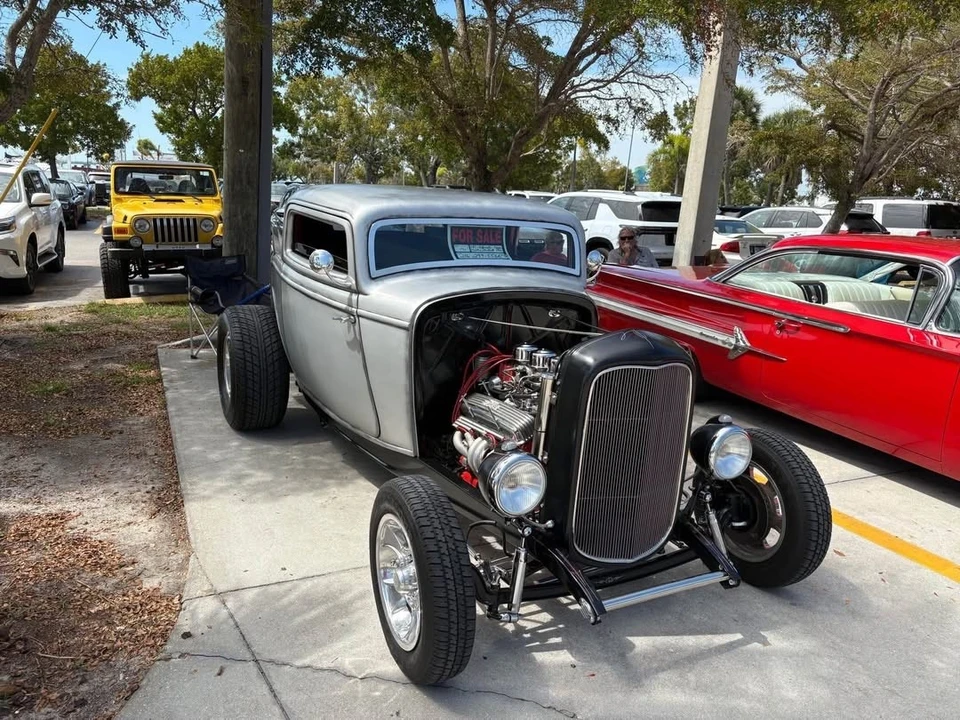 1932 Ford Model 18 & 40 - Image 4 of 21