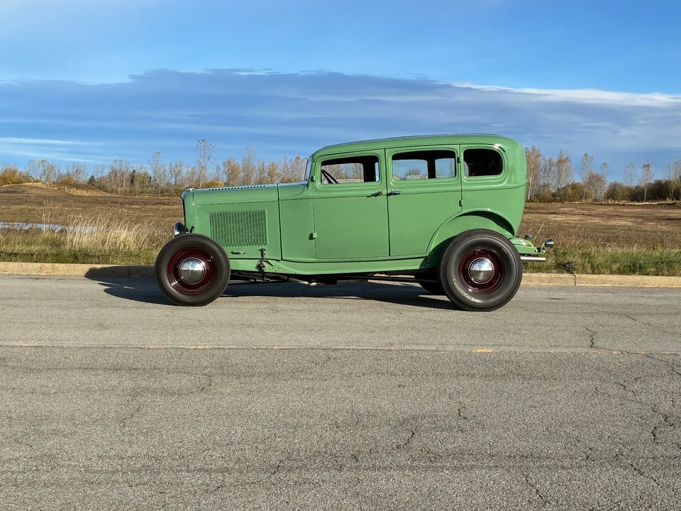 1932 Ford Hot Rod - Image 10 of 14