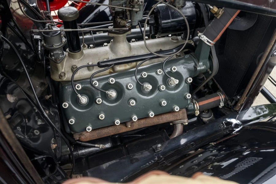1932 Ford Model 18 & 40 - Image 31 of 31