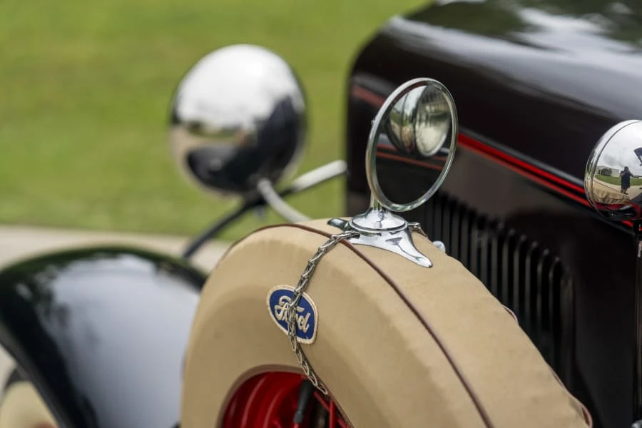 1932 Ford Model 18 & 40 - Image 10 of 31
