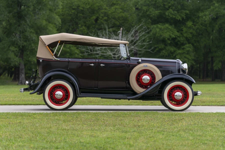 1932 Ford Model 18 & 40 - Image 16 of 31