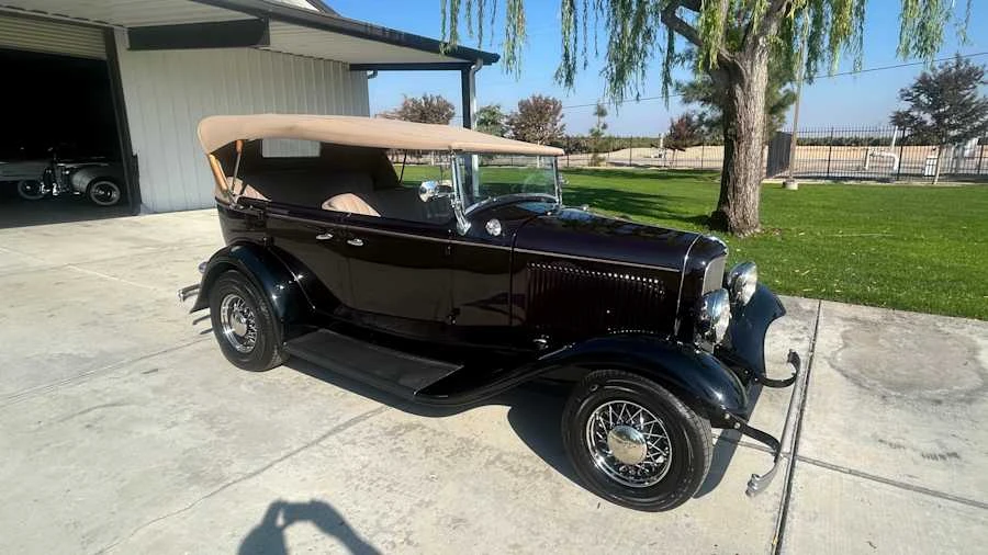 1932 Ford Model 18 & 40 - Image 4 of 15