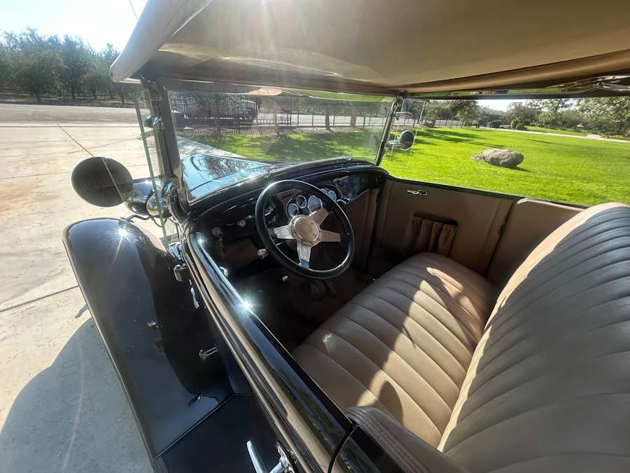 1932 Ford Model 18 & 40 - Image 9 of 15