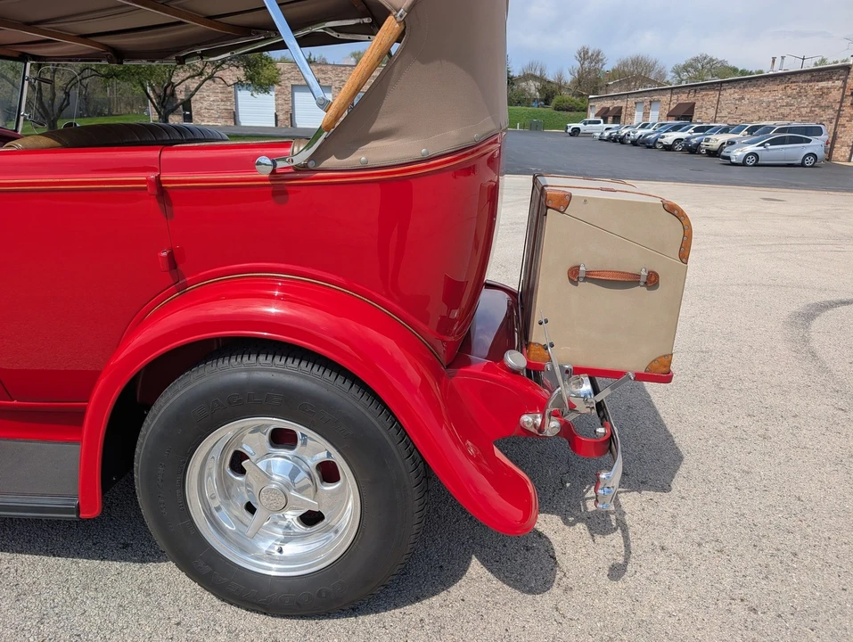 1932 Ford Model 18 & 40 - Image 22 of 24