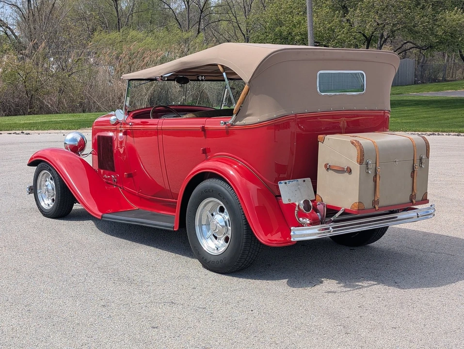 1932 Ford Model 18 & 40 - Image 17 of 24