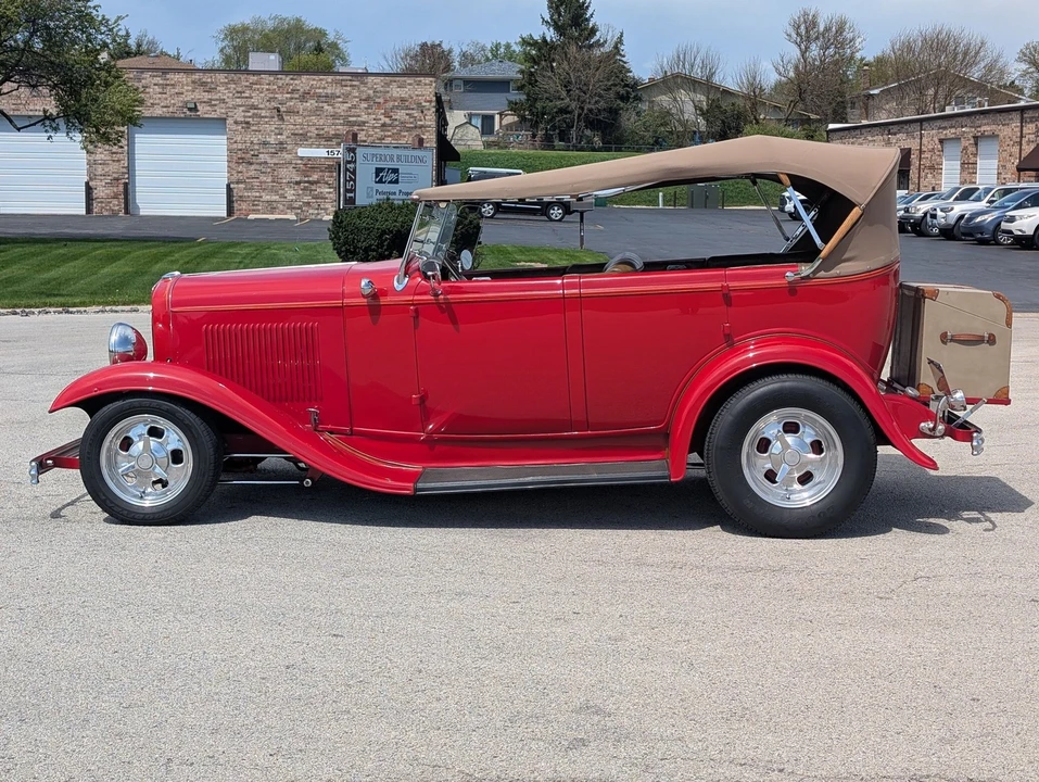 1932 Ford Model 18 & 40 - Image 18 of 24