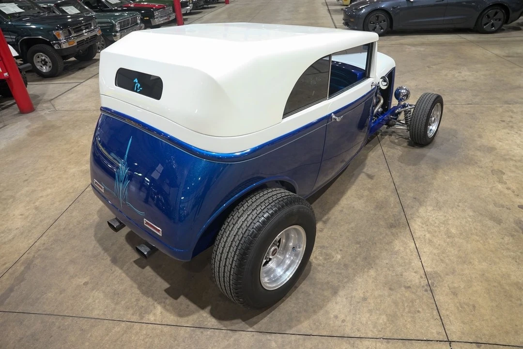 1932 Ford Model 18 & 40 - Image 16 of 31