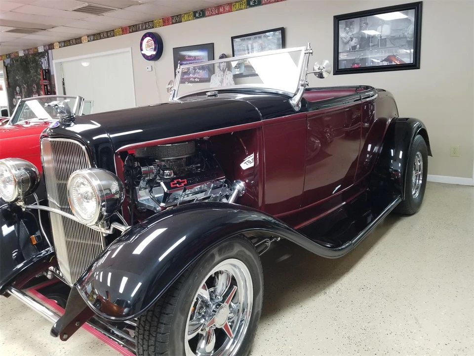 1932 Ford Model 18 & 40 - Image 4 of 15