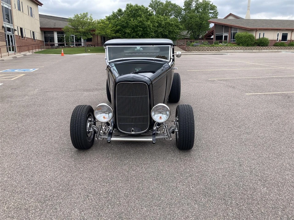 1932 Ford Model 18 & 40 - Image 2 of 3