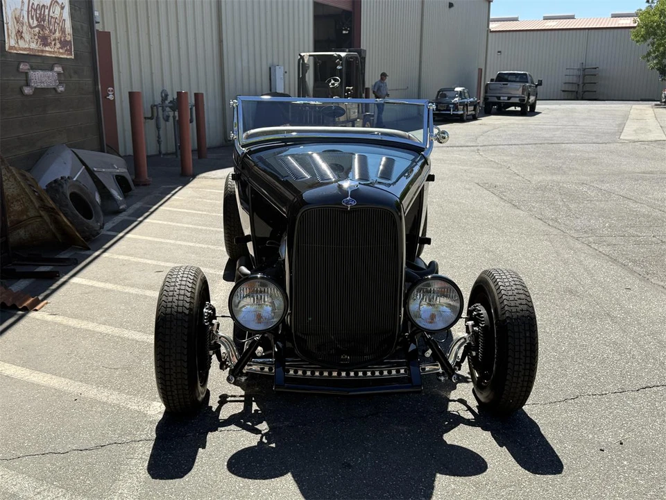 1932 Ford Model 18 & 40 - Image 3 of 31